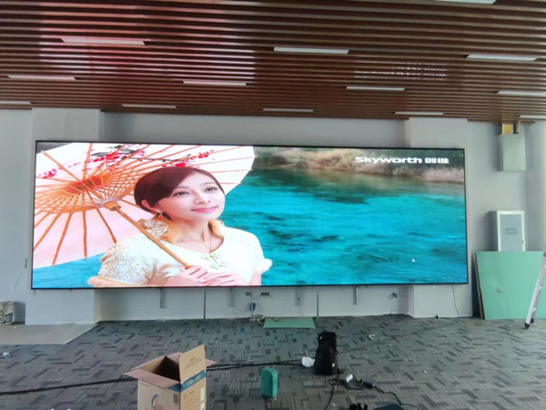 铁锋P1.53led小间距屏安装案例